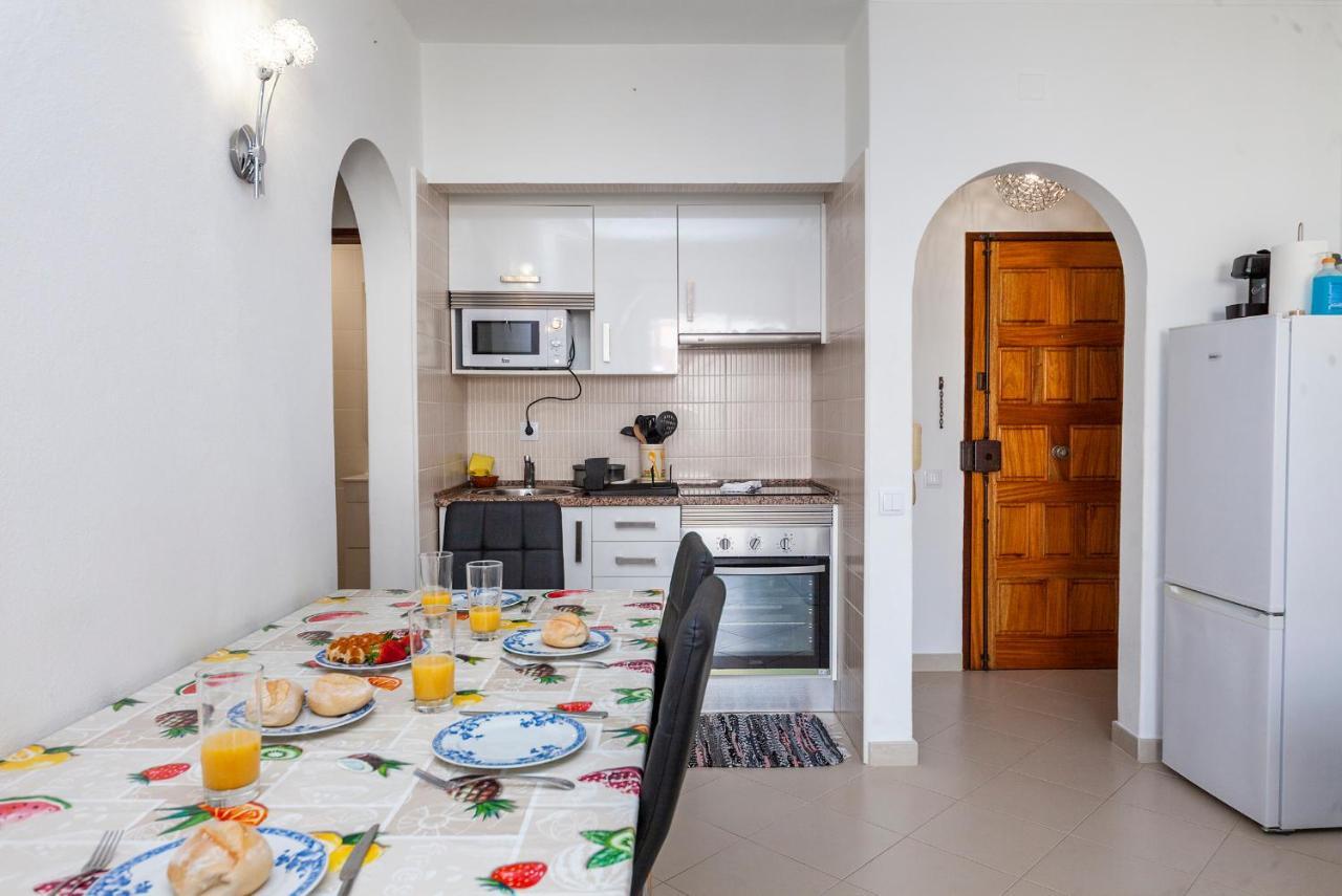 A61 - Largo Do Moinho Apartment In Лагуш Экстерьер фото