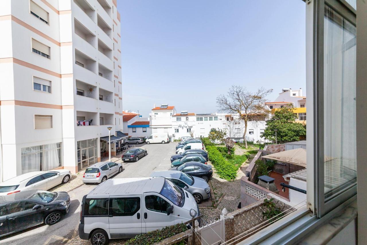A61 - Largo Do Moinho Apartment In Лагуш Экстерьер фото